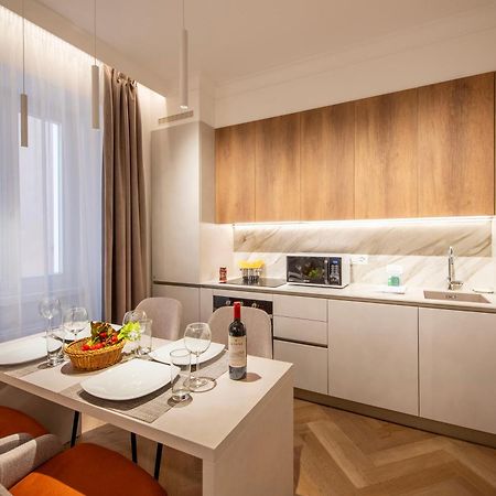 Novos Central Apartments ลูกาโน ภายนอก รูปภาพ