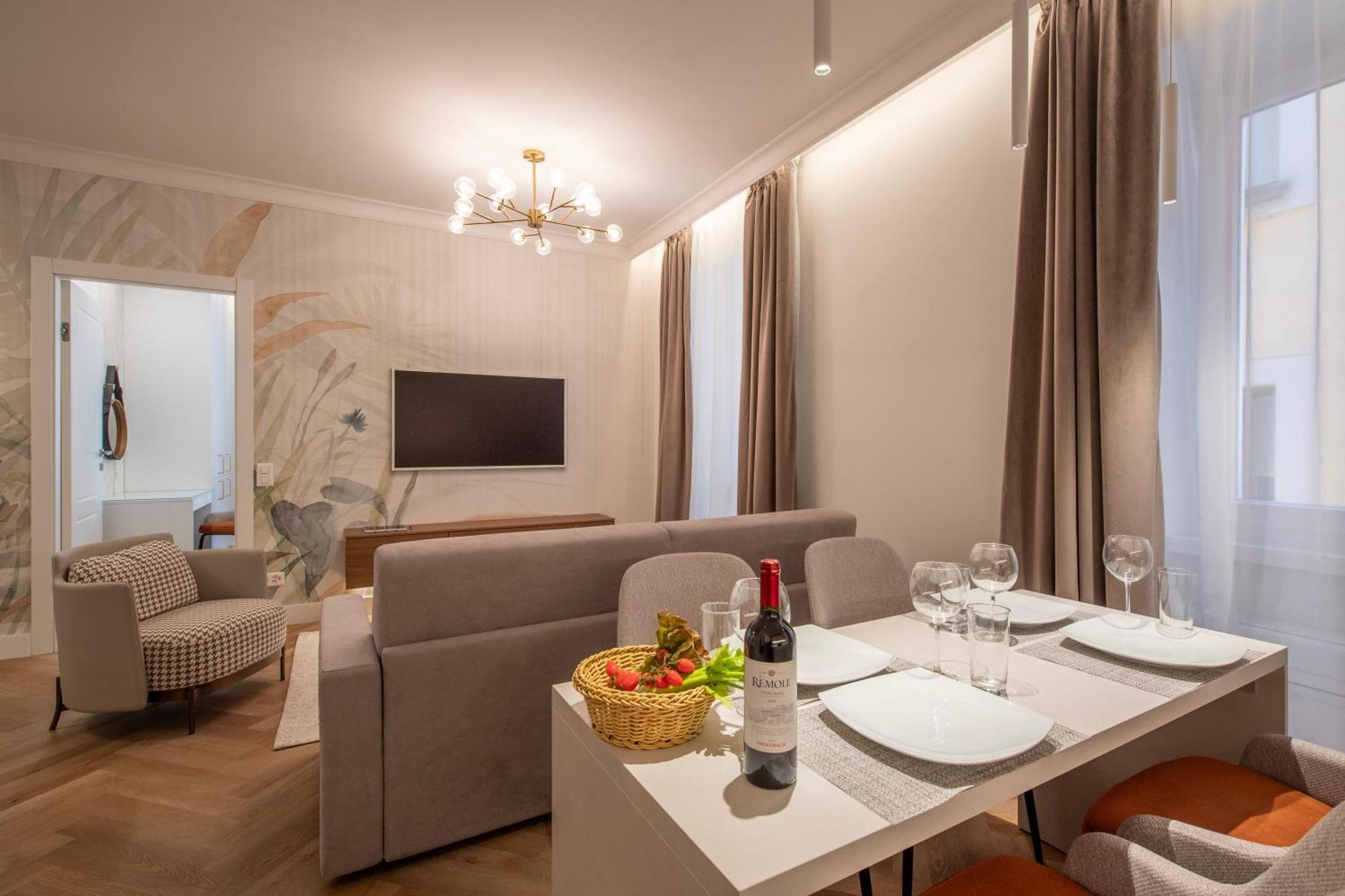 Novos Central Apartments ลูกาโน ภายนอก รูปภาพ