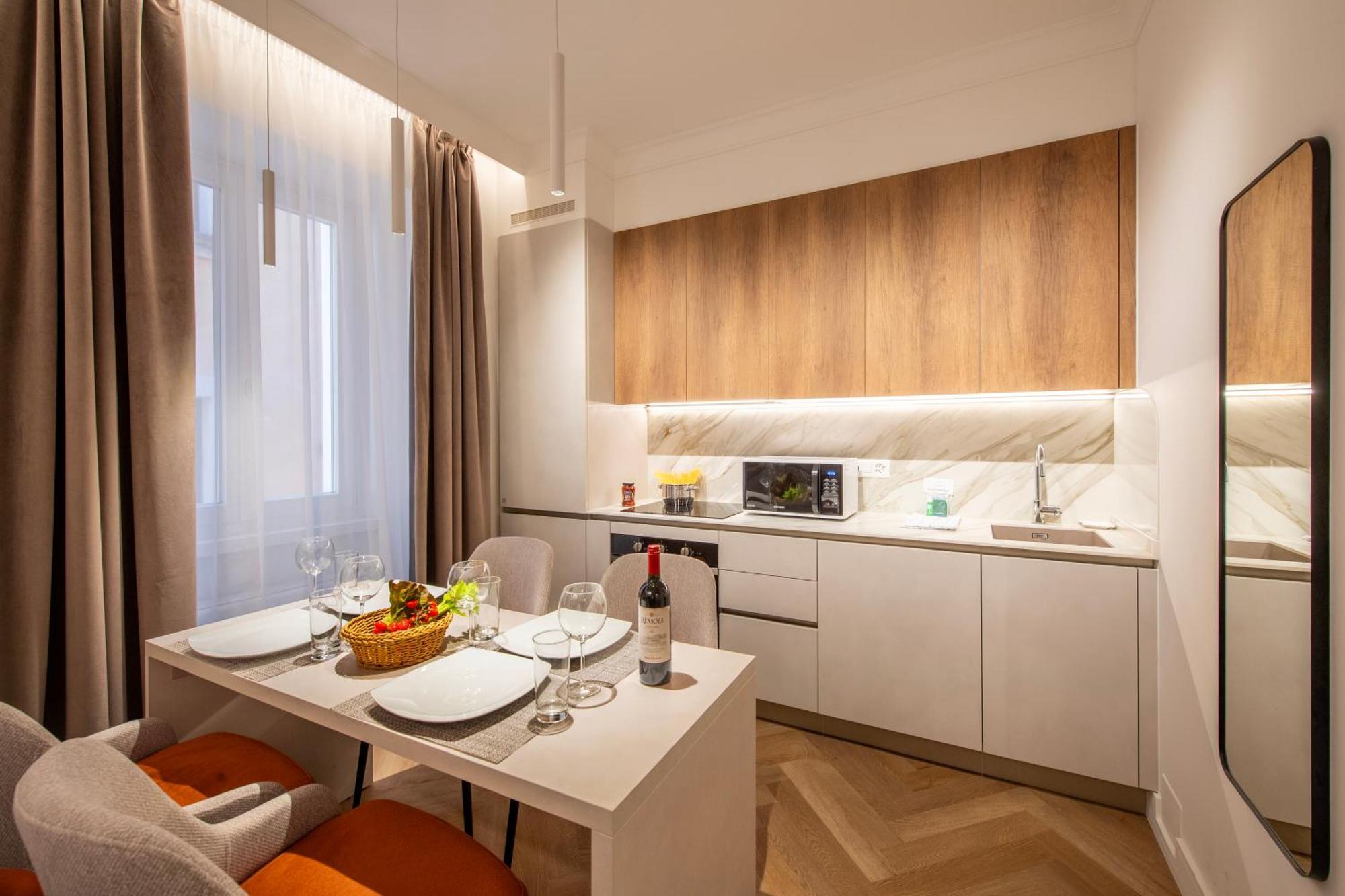 Novos Central Apartments ลูกาโน ภายนอก รูปภาพ