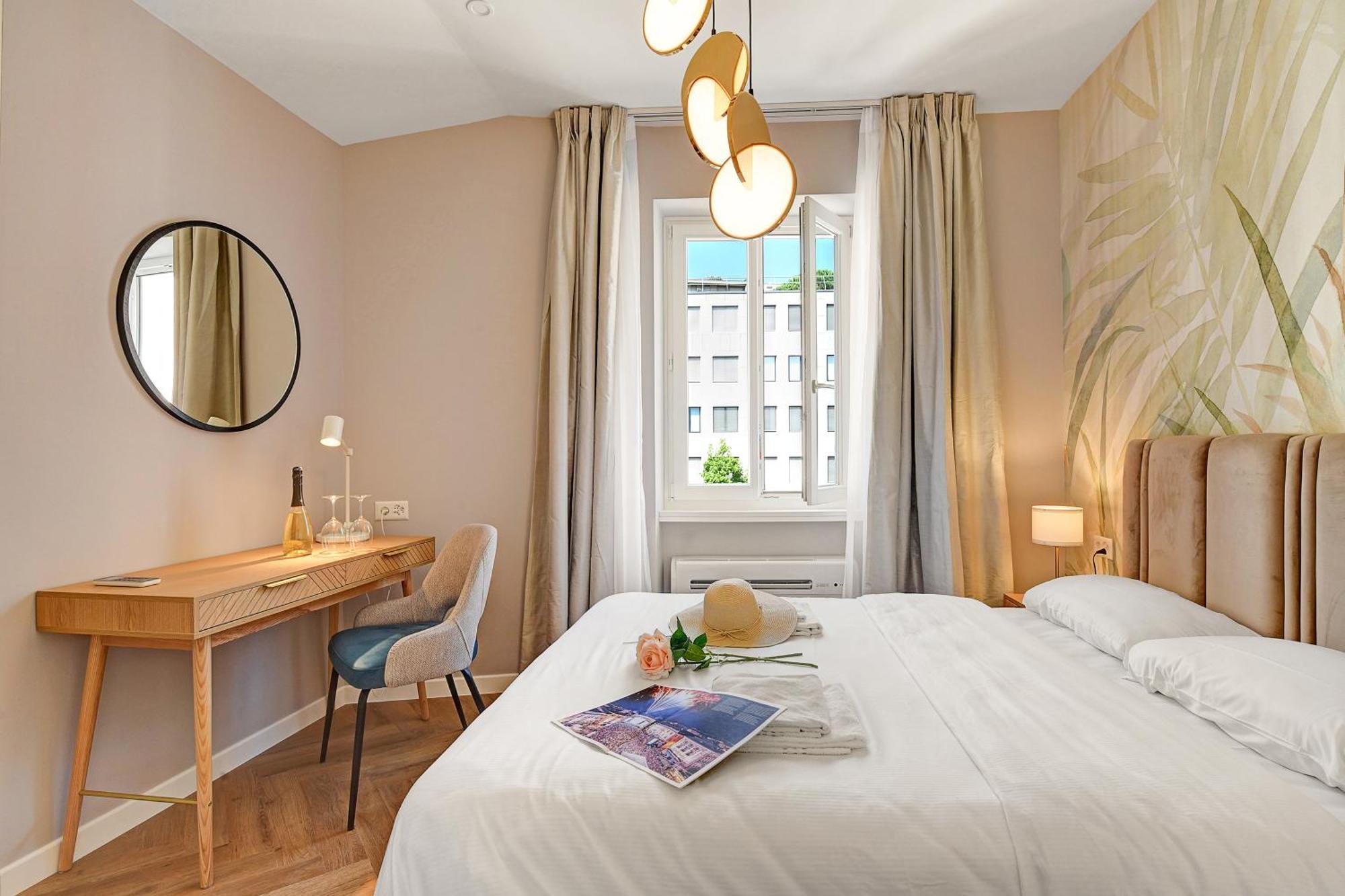 Novos Central Apartments ลูกาโน ภายนอก รูปภาพ